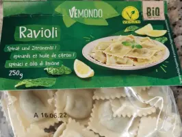 Ravioli Spinat und Zitronenöl 250 g