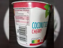 Coconut dessert cherry 150 g