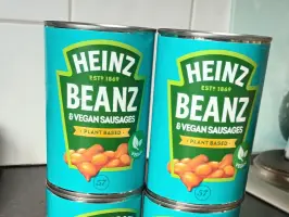 Beans & Vegan Sausages 415 g